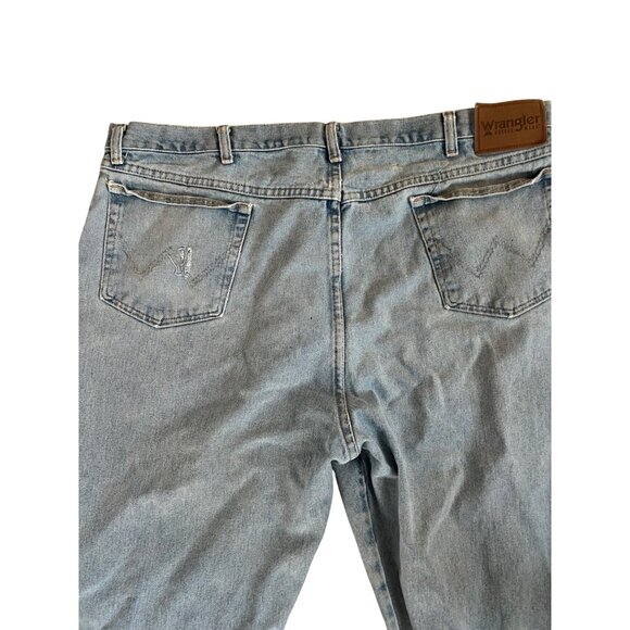 Wrangler Jeans Men's Size 44x32 Light Blue Denim  Work Wear Jeans - Picture 6 of 7